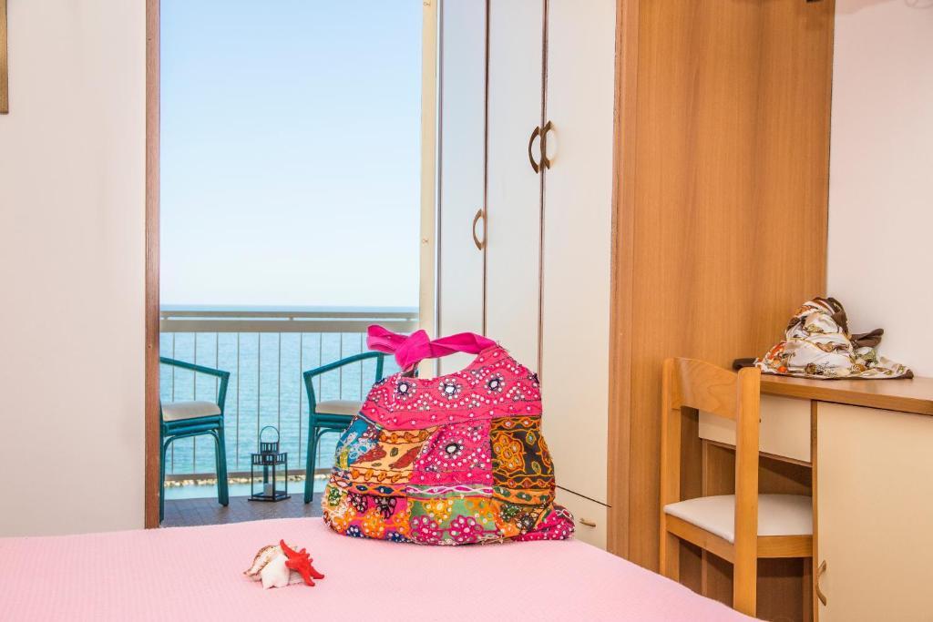 Hotel Adler Gabicce Mare Bilik gambar
