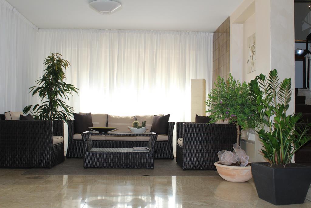 Hotel Adler Gabicce Mare Luaran gambar