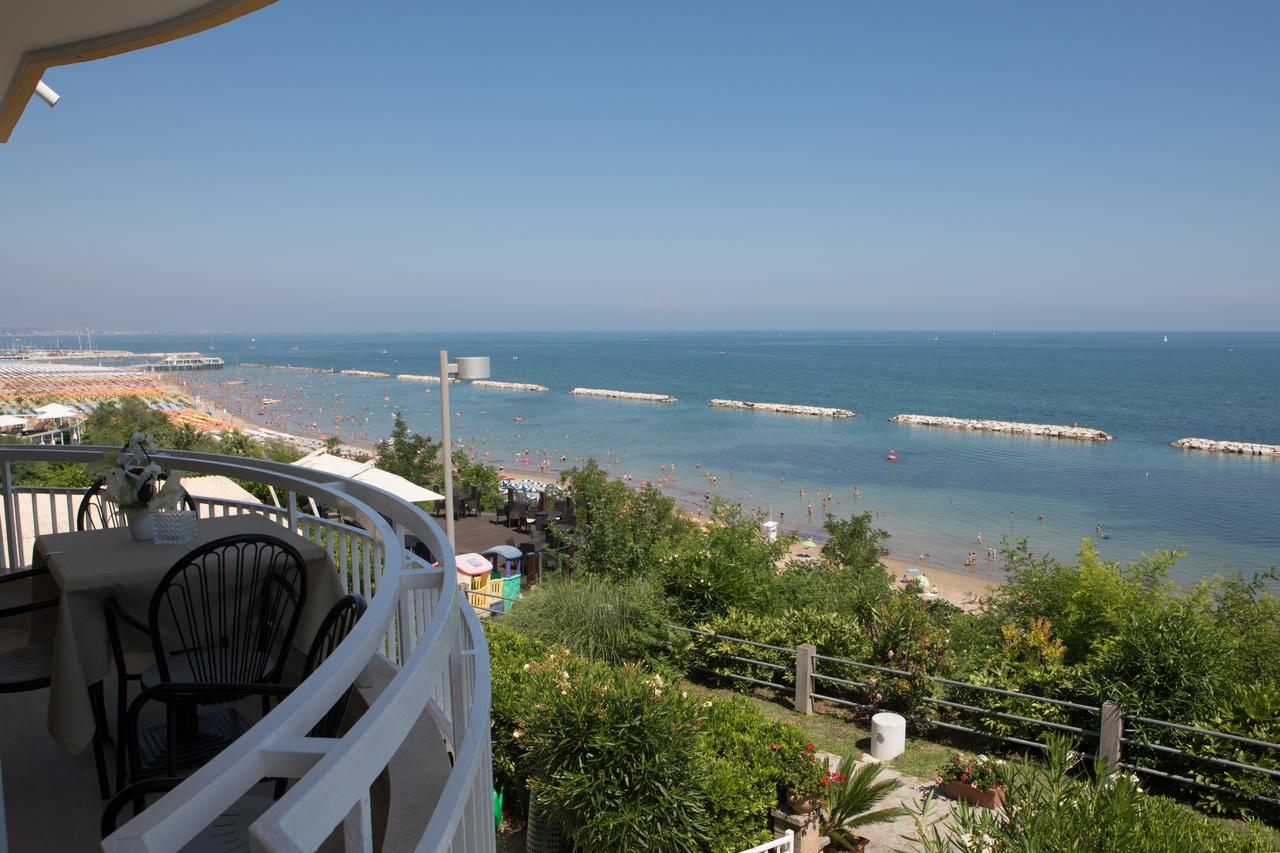 Hotel Adler Gabicce Mare Luaran gambar