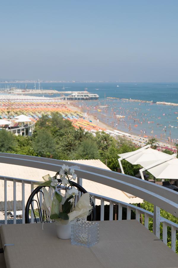 Hotel Adler Gabicce Mare Luaran gambar